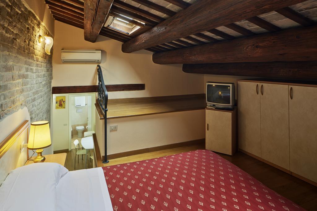 Residence Cavour 63 Ravenna Phòng bức ảnh